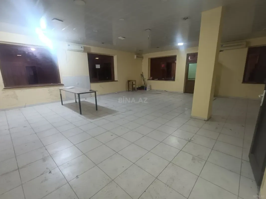 Kirayə verilir obyekt 85 m²