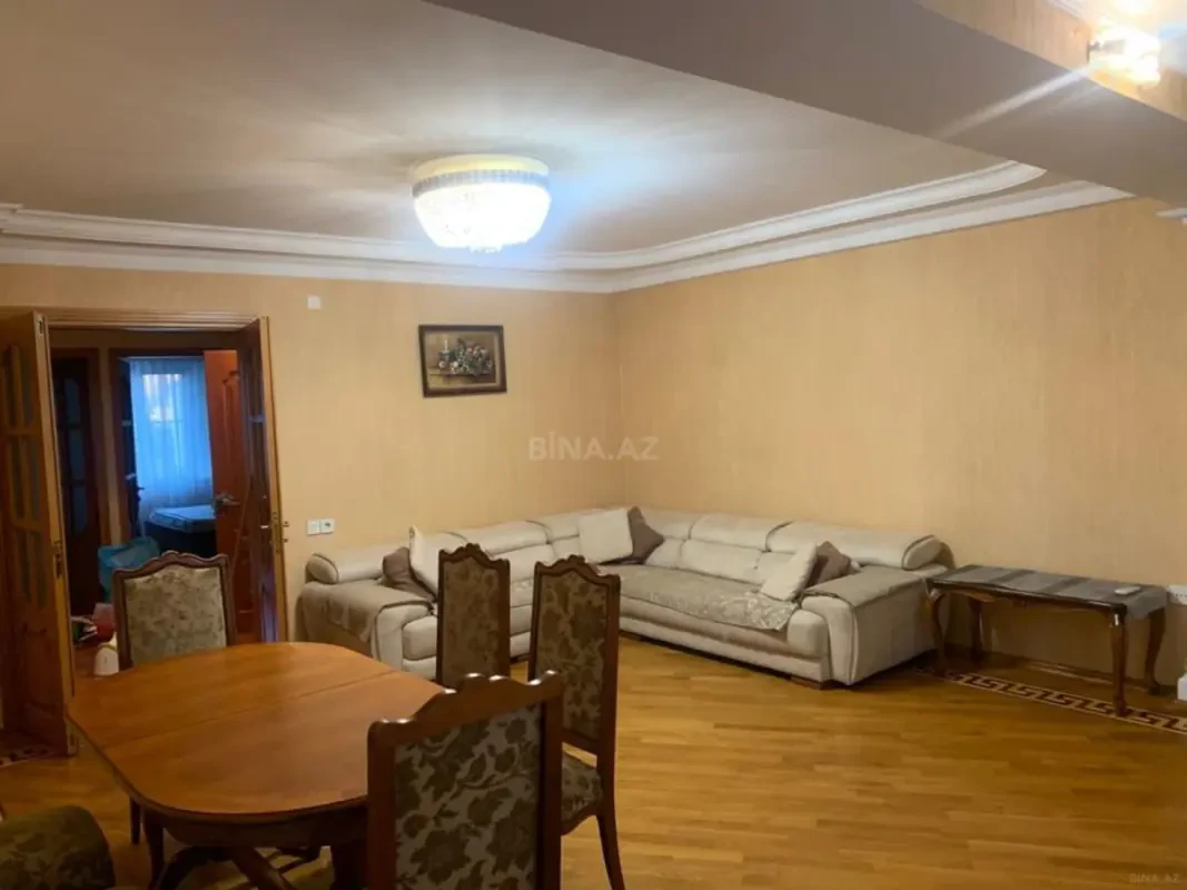 Kirayə verilir 3 otaqlı mənzil 90 m²