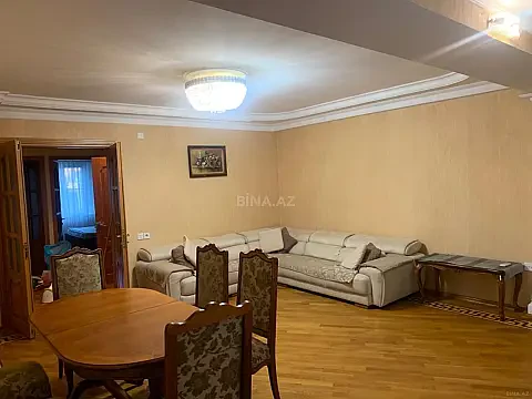 Kirayə verilir 3 otaqlı mənzil 90 m² — Bakı 3 otaq 90.00 m²