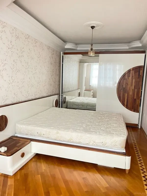Kirayə verilir 3 otaqlı mənzil 90 m²