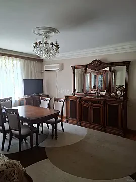 Kirayə verilir 3 otaqlı mənzil 100 m² — Bakı, Nərimanov 3 otaq 100.00 m²