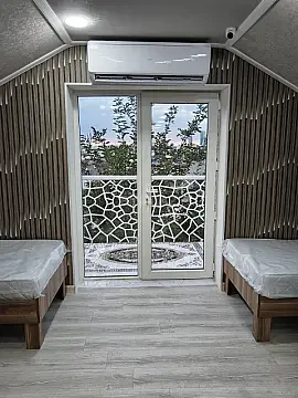 Kirayə verilir 8 otaqlı mənzil 100 m² — Bakı 8 otaq 100.00 m²