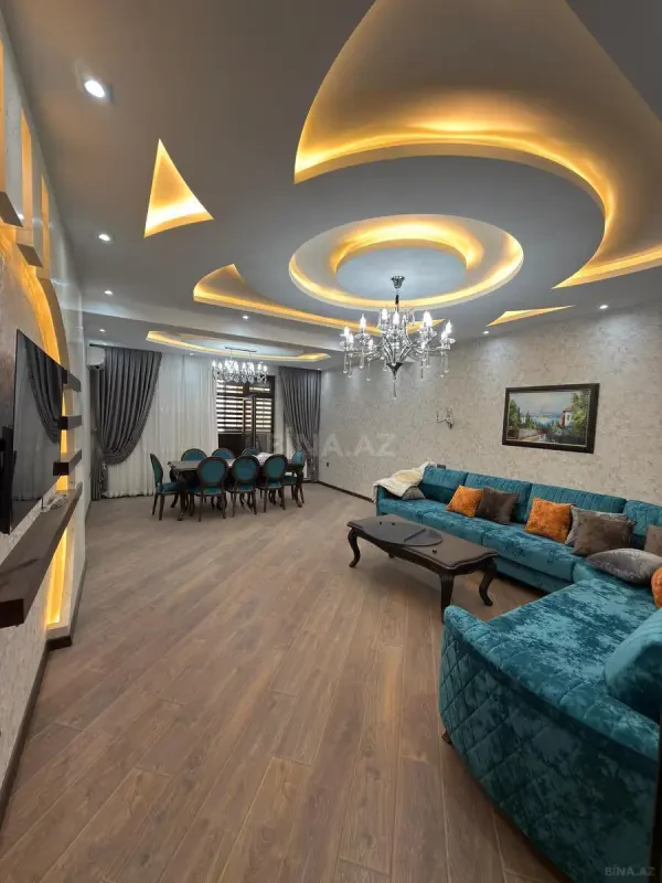 Kirayə verilir 3 otaqlı mənzil 142 m²