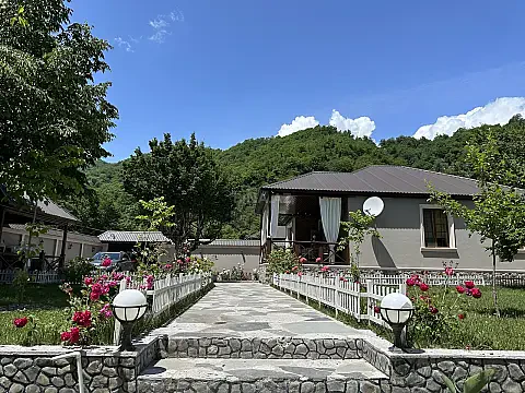 Kirayə verilir 4 otaqlı həyət evi 150 m² — İsmayıllı 4 otaq 150.00 m²