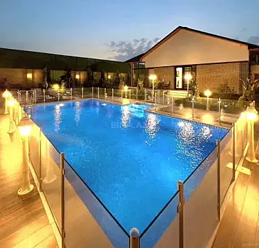 Kirayə verilir 5 otaqlı həyət evi 250 m² — Bakı, Buzovna 5 otaq 250.00 m²
