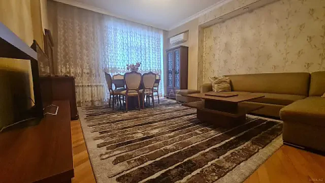 Kirayə verilir 2 otaqlı mənzil 84 m² — Bakı, Nərimanov 2 otaq 84.00 m²