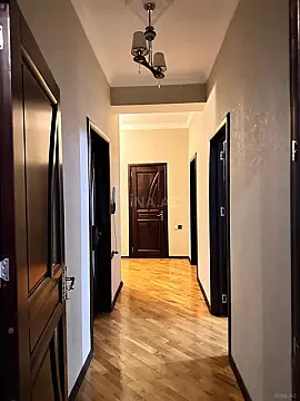 Kirayə verilir 3 otaqlı mənzil 95 m² — Bakı, Həzi Aslanov qəs. 3 otaq 95.00 m²