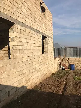 Satılır 7 otaqlı həyət evi 140 m² — Şamaxı 7 otaq 140.00 m²
