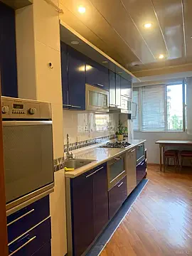 Kirayə verilir 3 otaqlı mənzil 100 m² — Bakı 3 otaq 100.00 m²