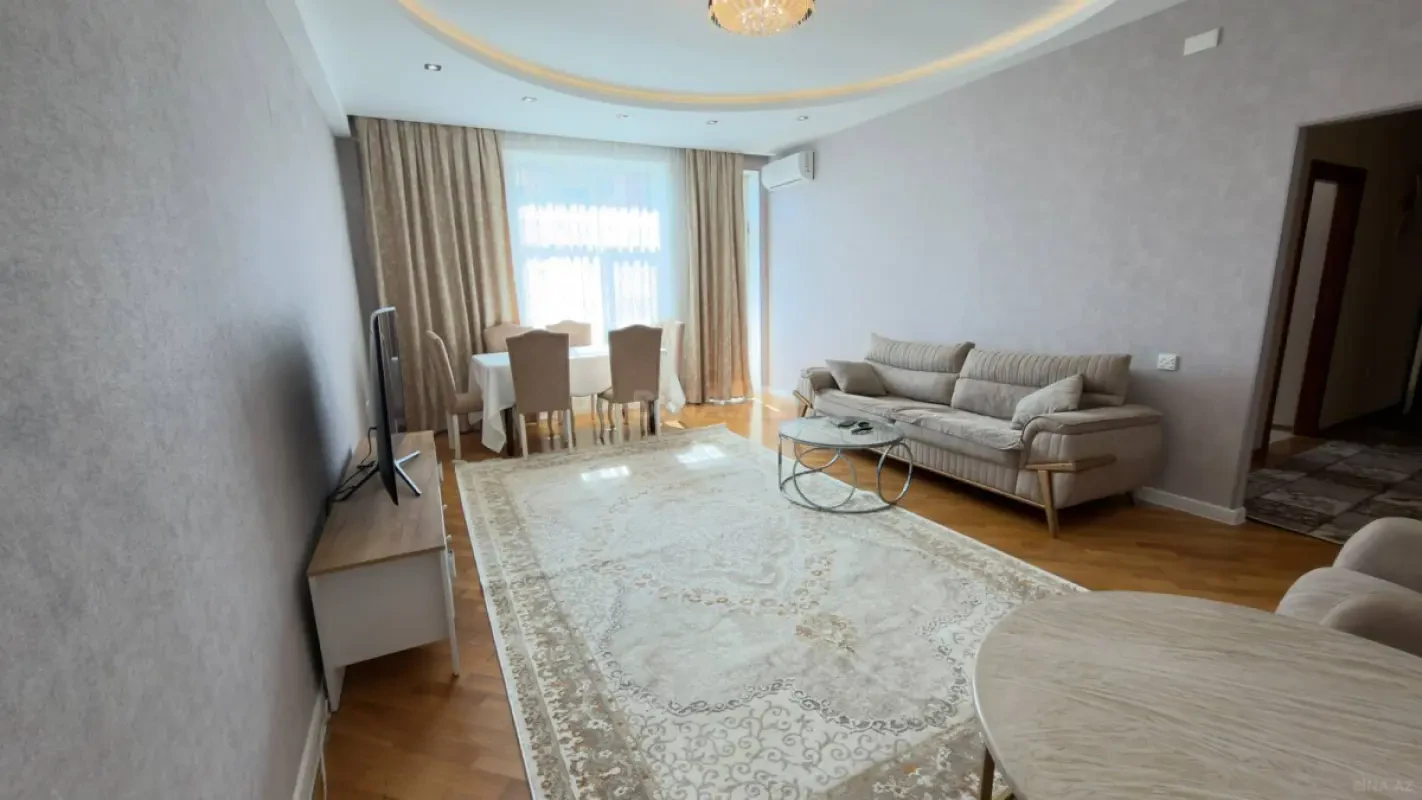 Kirayə verilir 3 otaqlı mənzil 95 m²