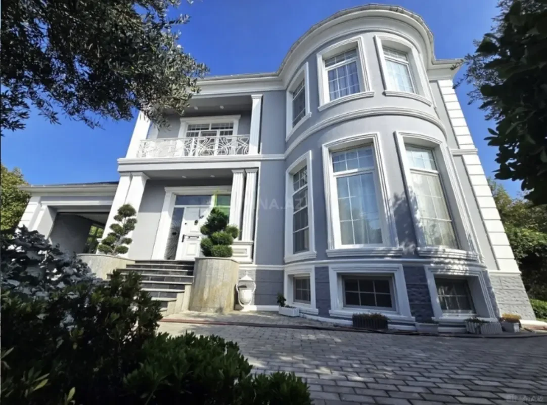 Kirayə verilir 5 otaqlı həyət evi 450 m²