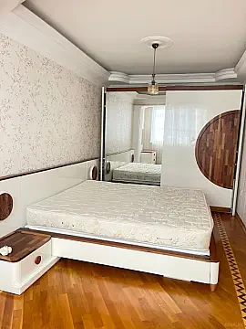 Kirayə verilir 3 otaqlı mənzil 90 m² — Bakı 3 otaq 90.00 m²