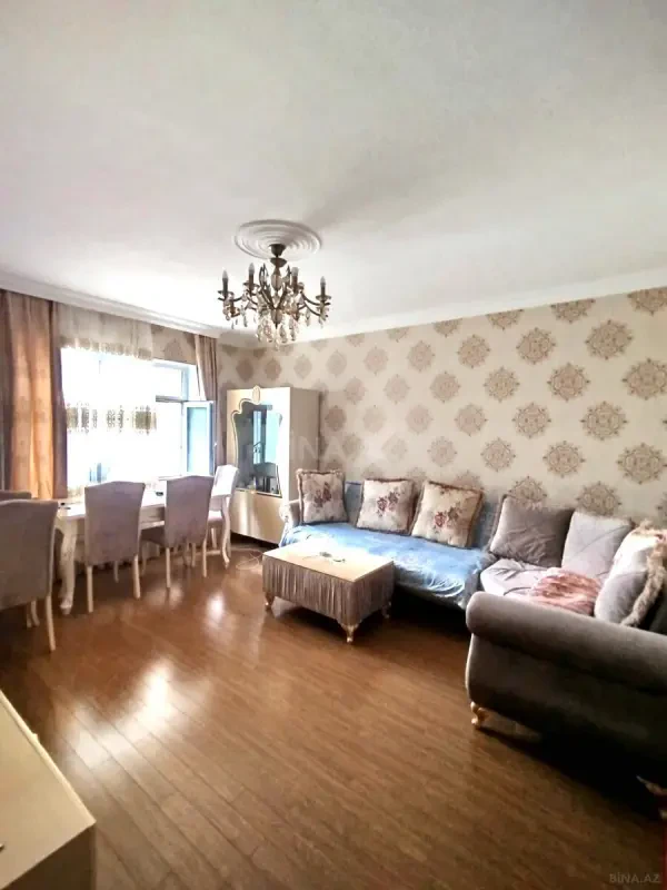 Satılır 3 otaqlı mənzil 80 m²