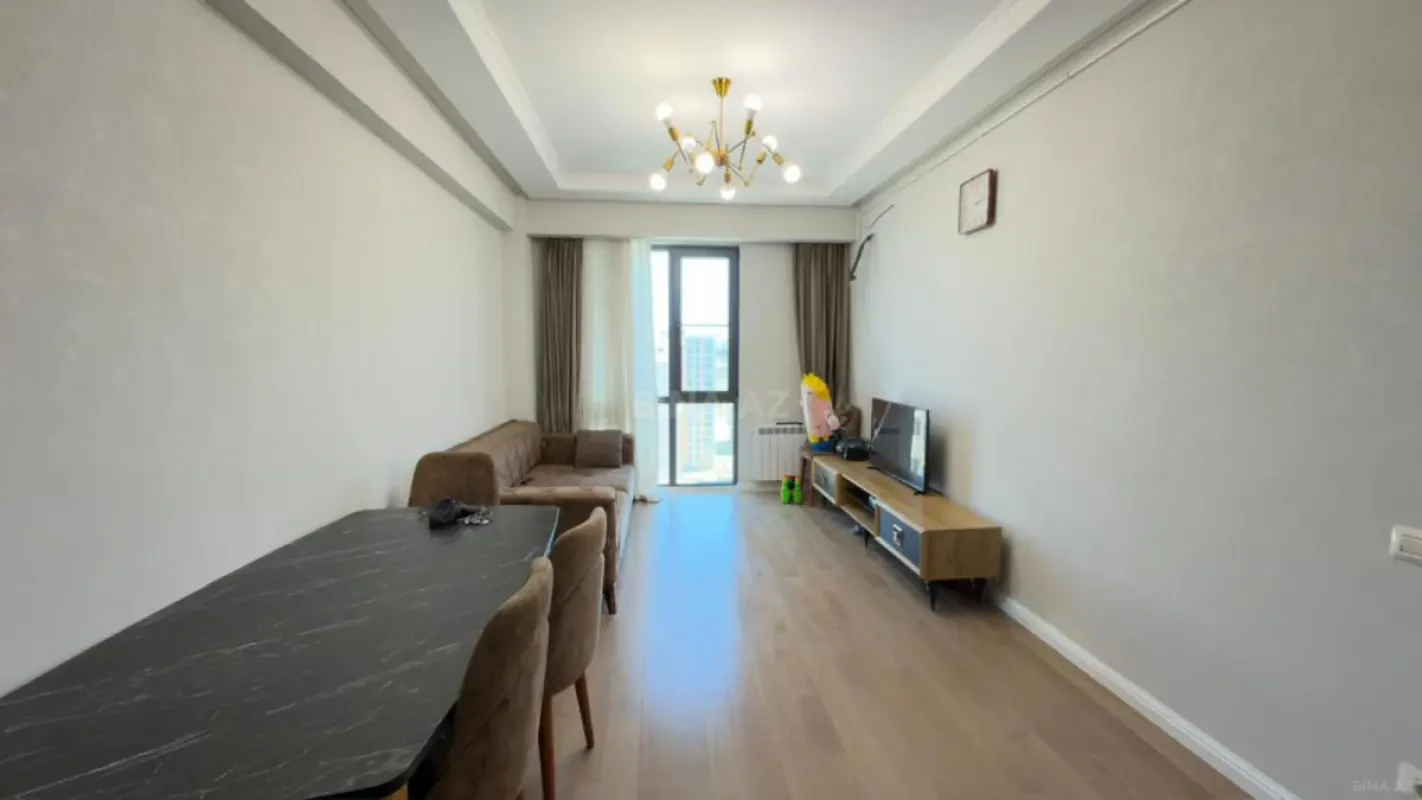 Satılır 2 otaqlı mənzil 49 m²