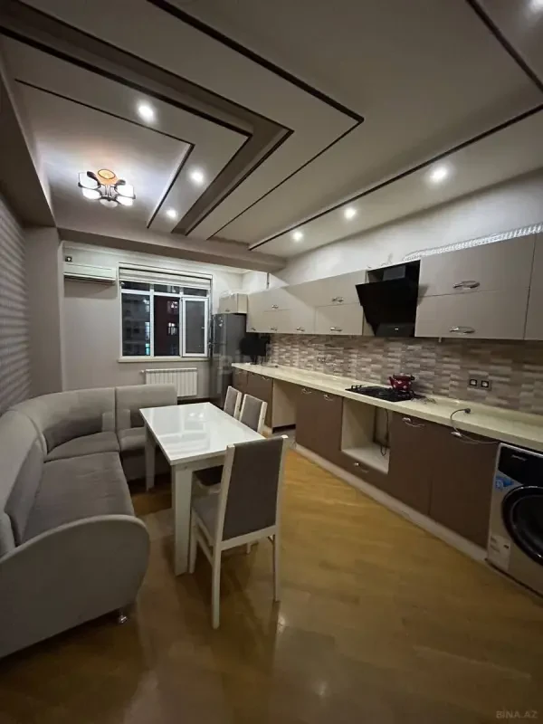 Kirayə verilir 3 otaqlı mənzil 125 m²