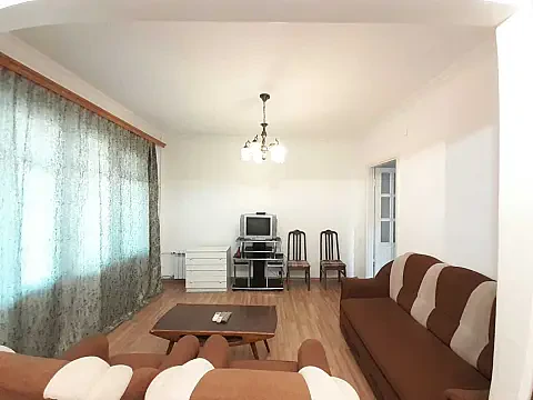 Kirayə verilir 1 otaqlı mənzil 40 m² — Bakı, Nərimanov 1 otaq 40.00 m²