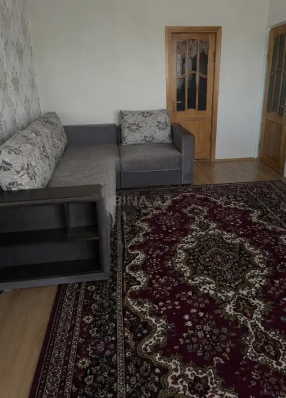 Satılır 2 otaqlı mənzil 42 m²