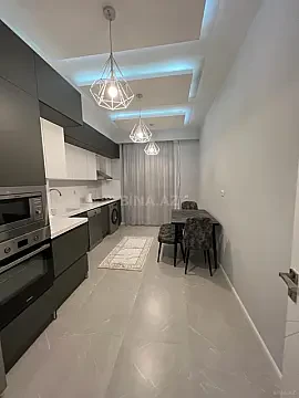 Kirayə verilir 3 otaqlı mənzil 133 m² — Bakı, İnşaatçılar 3 otaq 133.00 m²