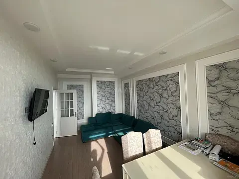 Kirayə verilir 2 otaqlı mənzil 64 m² — Bakı 2 otaq 64.00 m²