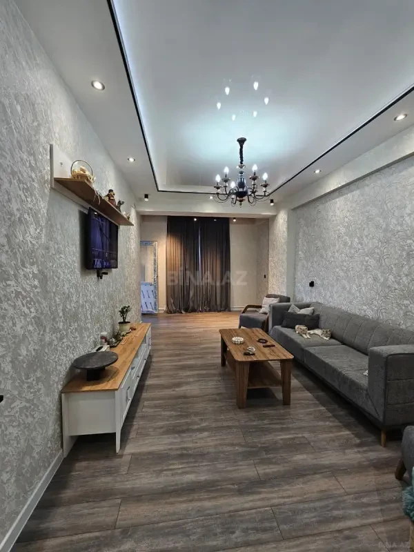 Satılır 2 otaqlı mənzil 60 m²