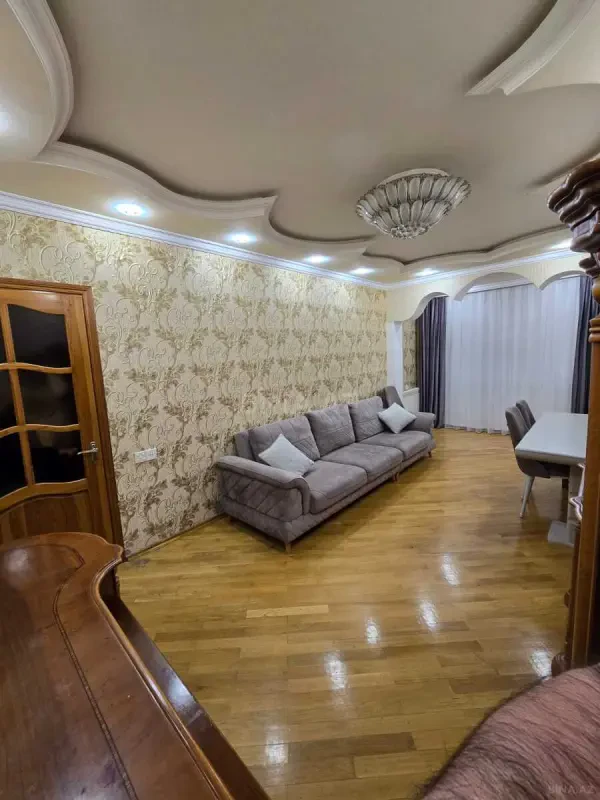 Satılır 3 otaqlı mənzil 85 m²