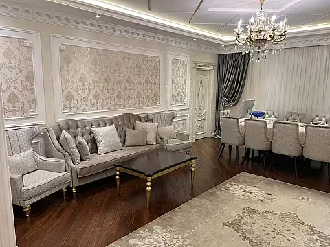 Kirayə verilir 4 otaqlı mənzil 180 m² — Bakı, Nərimanov 4 otaq 180.00 m²