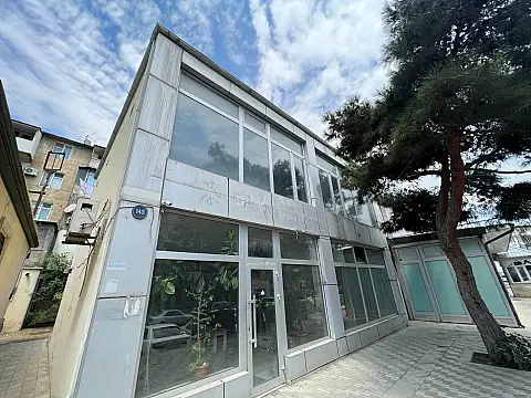Kirayə verilir 1 otaqlı ofis 80 m² — Bakı, Nərimanov 1 otaq 80.00 m²