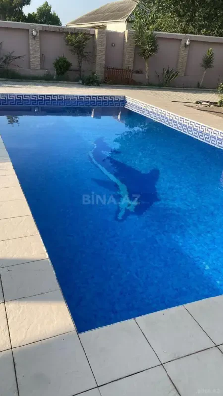 Kirayə verilir 4 otaqlı həyət evi 200 m²