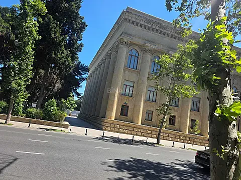 Satılır 2 otaqlı mənzil 30 m² — Bakı, Sahil qəs. 2 otaq 30.00 m²