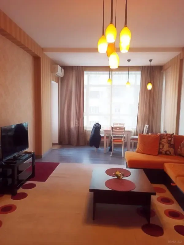Kirayə verilir 3 otaqlı mənzil 85 m²