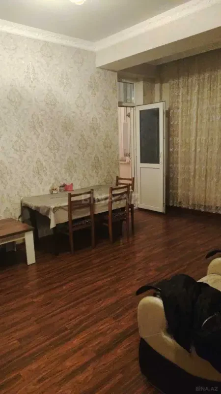 Kirayə verilir 2 otaqlı mənzil 57 m²