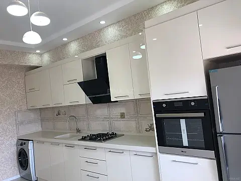 Kirayə verilir 2 otaqlı mənzil 95 m² — Bakı, Səbail 2 otaq 95.00 m²