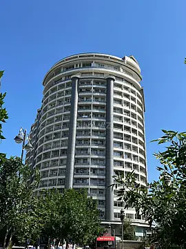 Kirayə verilir 2 otaqlı mənzil 90 m² — Bakı, Nizami 2 otaq 90.00 m²