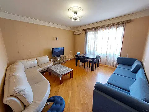 Kirayə verilir 4 otaqlı mənzil 155 m² — Bakı, İnşaatçılar 4 otaq 155.00 m²