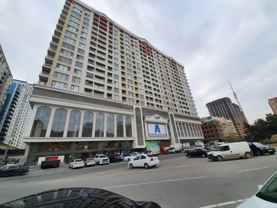 Kirayə verilir 2 otaqlı mənzil 100 m²