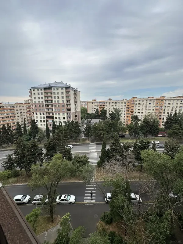 Satılır 1 otaqlı mənzil 42 m²