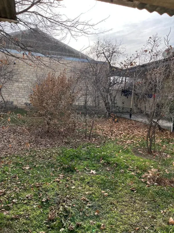 Satılır 4 otaqlı həyət evi 120.6 m²