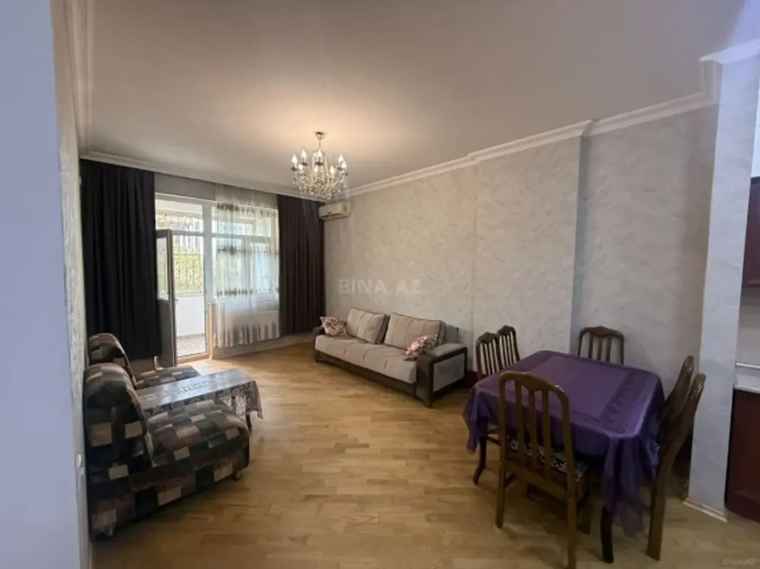 Kirayə verilir 3 otaqlı mənzil 110 m²