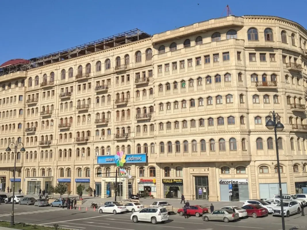 Kirayə verilir 1 otaqlı ofis 40 m²