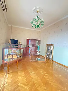 Satılır 3 otaqlı mənzil 90 m² — Bakı 3 otaq 90.00 m²