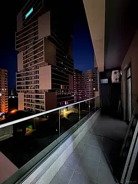 Kirayə verilir 5 otaqlı mənzil 180 m² — Bakı 5 otaq 180.00 m²