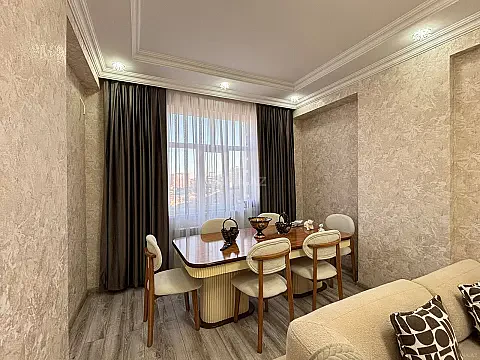 Kirayə verilir 2 otaqlı mənzil 80 m² — Bakı, Yeni Yasamal 2 otaq 80.00 m²