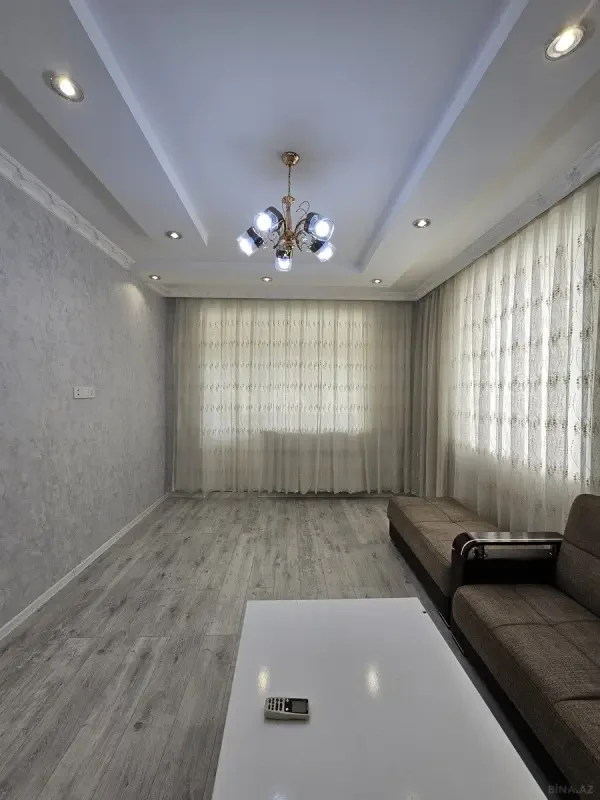 Satılır 2 otaqlı mənzil 59 m²
