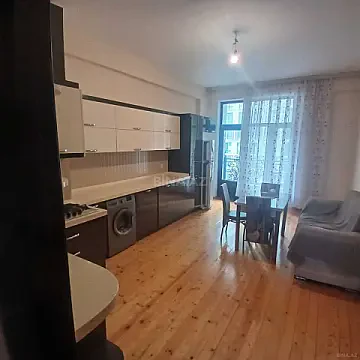 Kirayə verilir 2 otaqlı mənzil 104 m² — Bakı 2 otaq 104.00 m²