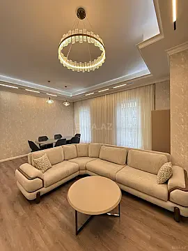 Kirayə verilir 3 otaqlı mənzil 130 m² — Bakı 3 otaq 130.00 m²