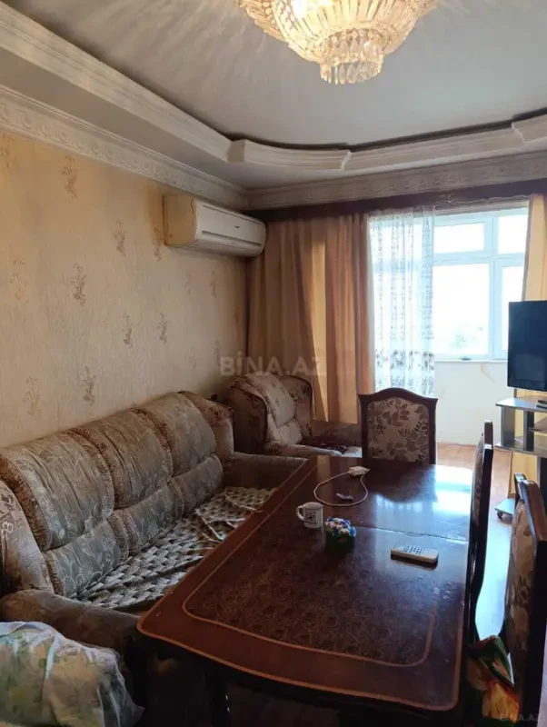 Kirayə verilir 2 otaqlı mənzil 80 m²