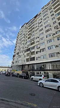 Satılır 3 otaqlı mənzil 118 m² — Bakı 3 otaq 118.00 m²