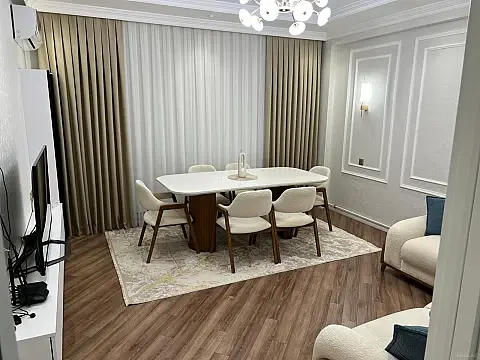 Kirayə verilir 2 otaqlı mənzil 70 m² — Bakı 2 otaq 70.00 m²