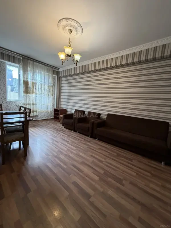 Satılır 3 otaqlı mənzil 86 m²