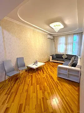 Satılır 2 otaqlı mənzil 75 m² — Bakı, İnşaatçılar 2 otaq 75.00 m²